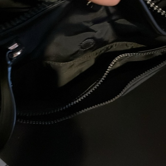 Kate Spade Jae baby bag/Multi pocket tote - Picture 3 of 7